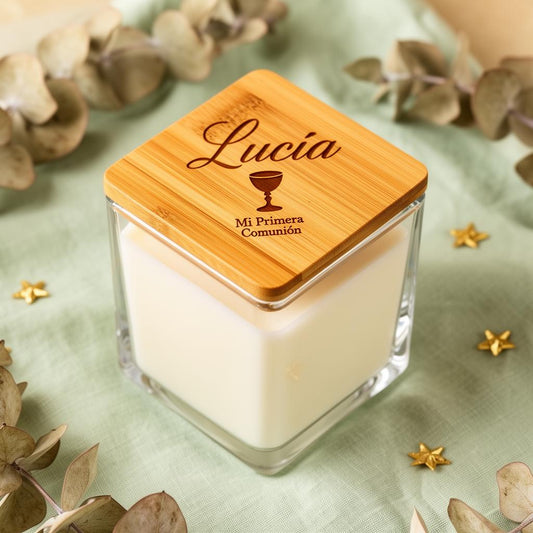 Vela cuadrada con tapa de bambú personalizada para comunión - grabado láser